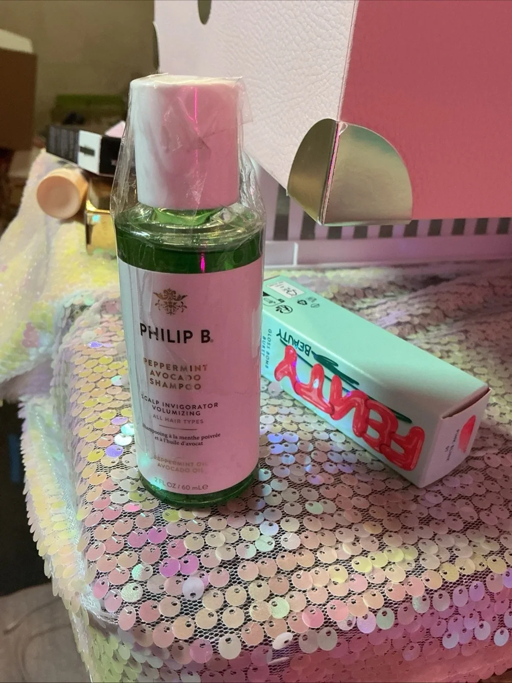 Philips Green and White Peppermint Avocado Shampoo Bottle